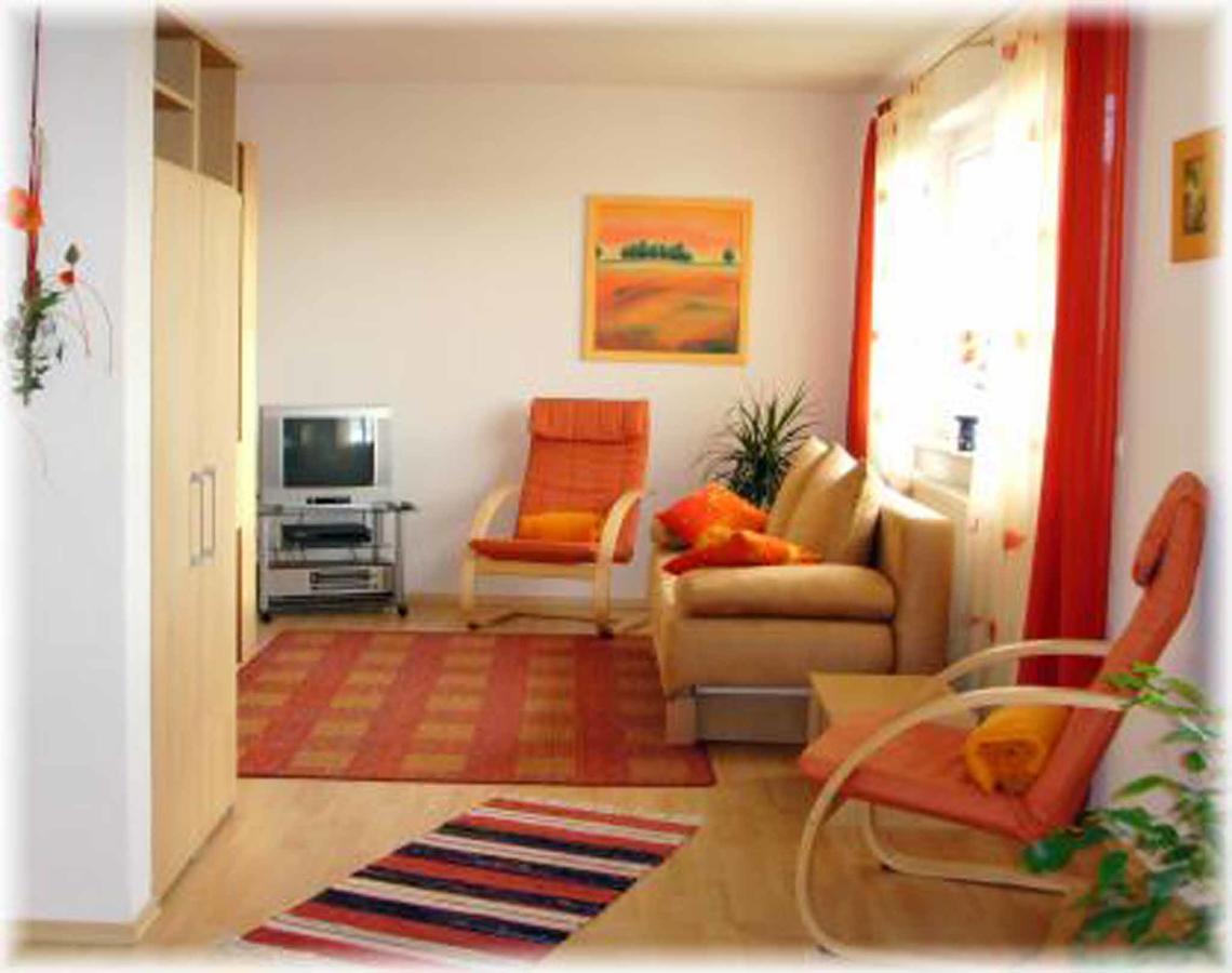 Ferienwohnung Ferien- und Winzerhof Ute Braun Nordheim am Main Exterior foto